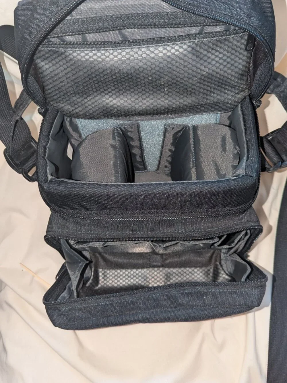 Vintage Lowepro Nova 1 Camera Bag